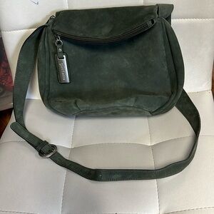 GAETANO green purse, multiple zippered compartments and silver hardware